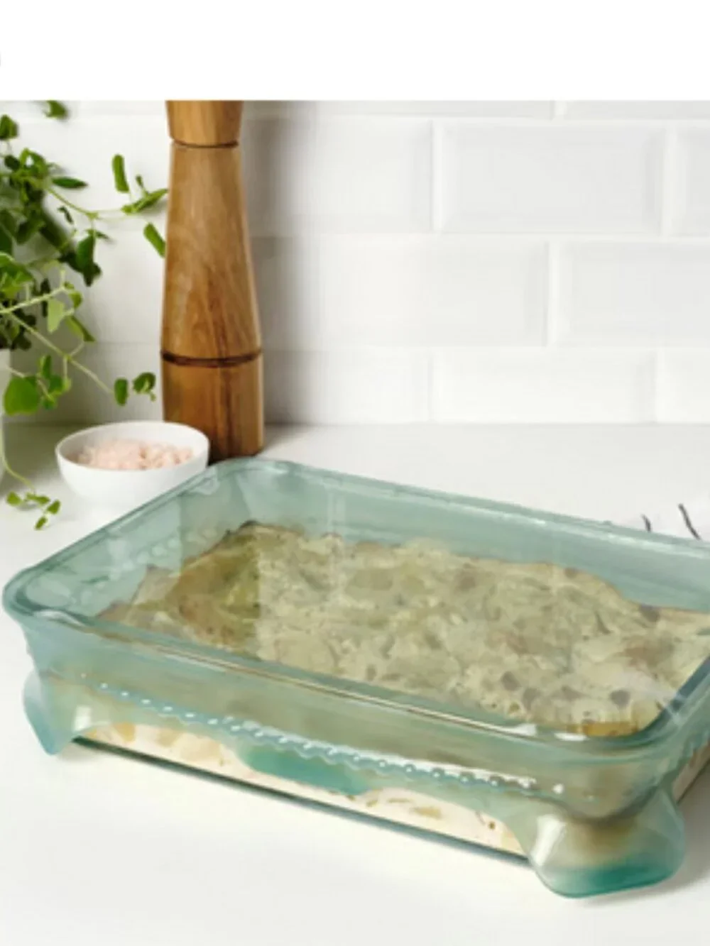 OVERMATT Stretchy Silicone Food Pan Cover